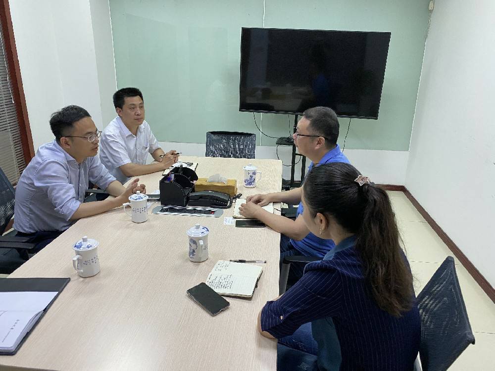 无锡市工信局领导来WG官方网站-WG(中国)有限公司科技开展“三联三解”活动